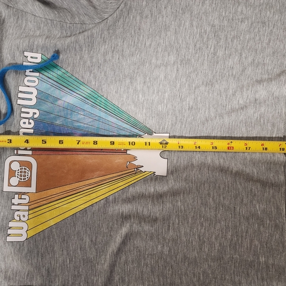 Walt Disney World Rainbow Castle Cropped Hi-Low Hoodie Women's Size Small - Picture 7 of 7